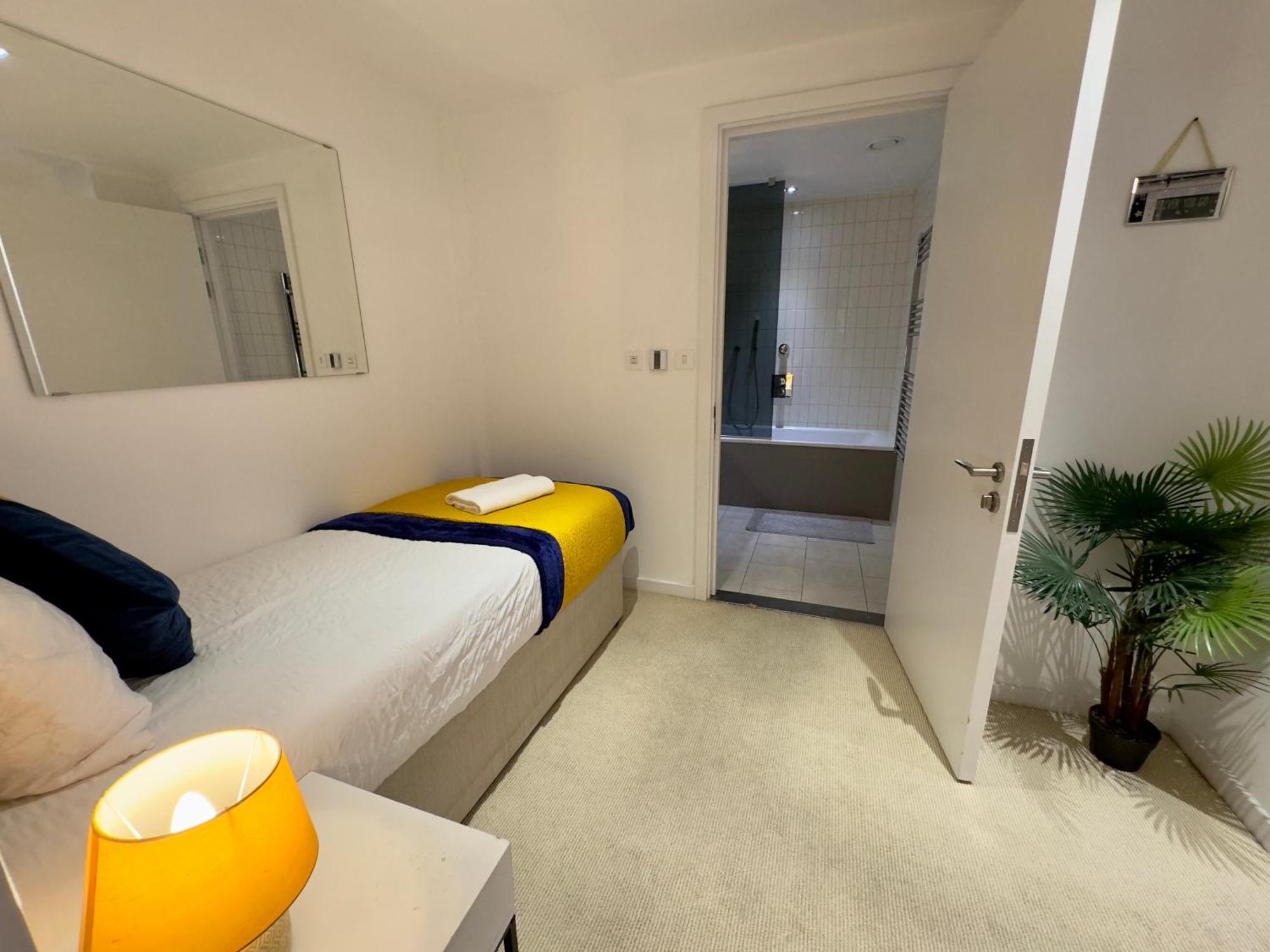 London Excel Cosy Apartment With Balcony & River View Close To O2 Arena, Cable Car, City Hall Εξωτερικό φωτογραφία