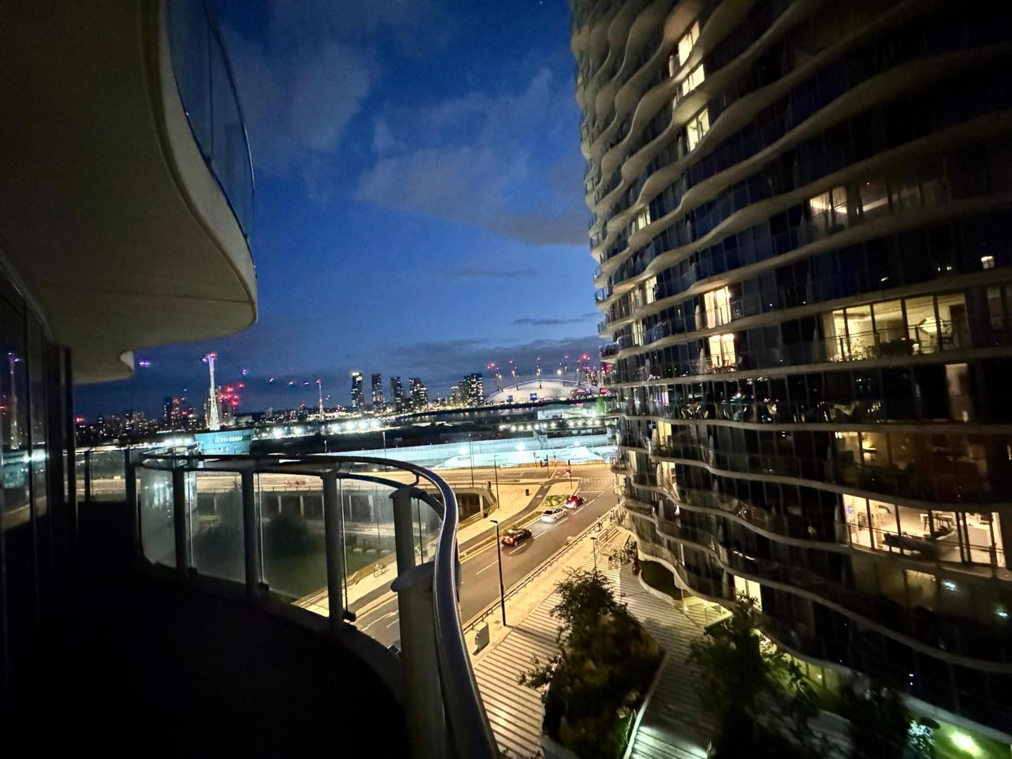 London Excel Cosy Apartment With Balcony & River View Close To O2 Arena, Cable Car, City Hall Εξωτερικό φωτογραφία