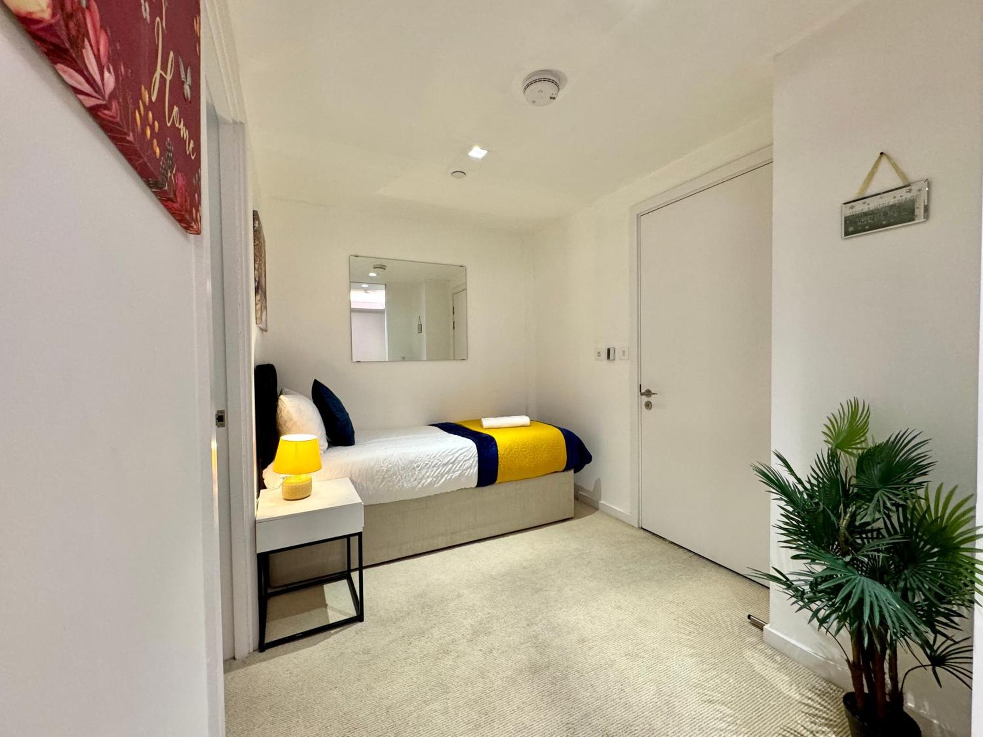 London Excel Cosy Apartment With Balcony & River View Close To O2 Arena, Cable Car, City Hall Εξωτερικό φωτογραφία